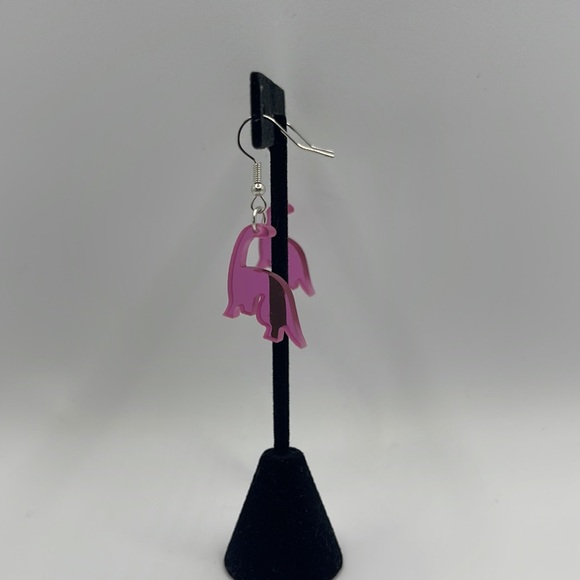 Super cute pink dinosaur fashion earrings NEW - Picture 6 of 8